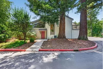 19546 Vineyard Ln, Saratoga, CA 95070 - Photo 20