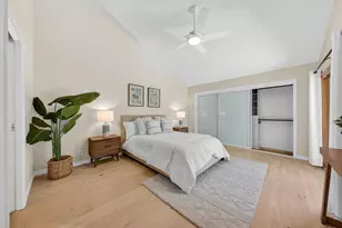 19546 Vineyard Ln, Saratoga, CA 95070 - Photo 12