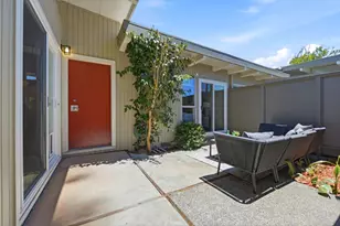 3909 Middlefield Rd E, Palo Alto, CA 94303 - Photo 1