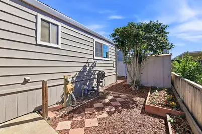 555 Umbarger Rd 31, San Jose, CA 95111 - Photo 16