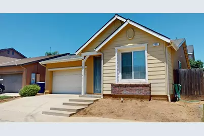 7392 Robinson, Fresno, CA 93737 - Photo 1
