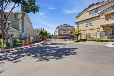 24533 Blossom Acre Way, Hayward, CA 94544 - Photo 22