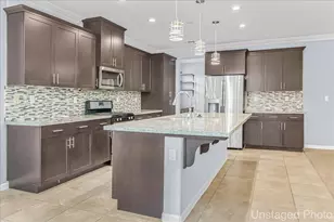 160 San Lorenzo Dr, Hollister, CA 95023 - Photo 10
