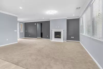 160 San Lorenzo Dr, Hollister, CA 95023 - Photo 8