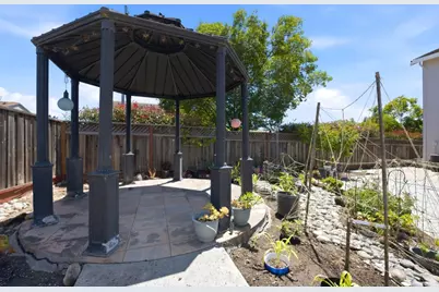 9632 Cherrywood Ct, Gilroy, CA 95020 - Photo 50