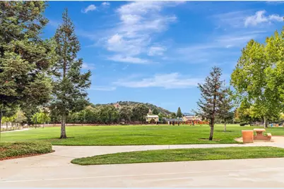 9632 Cherrywood Ct, Gilroy, CA 95020 - Photo 56