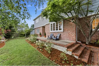 2835 Hillside Dr, Burlingame, CA 94010 - Photo 2