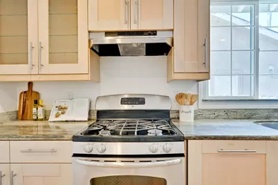 2220 Ralmar Ave, East Palo Alto, CA 94303 - Photo 10
