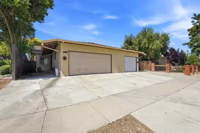 159 Roundtable Dr, San Jose, CA 95111 - Photo 1