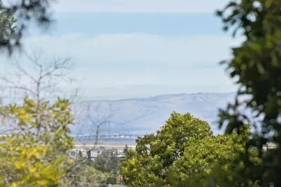 1085 Sunset Dr, San Carlos, CA 94070 - Photo 50