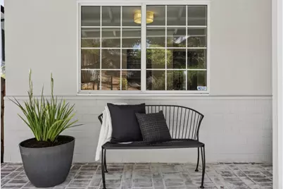 1085 Sunset Dr, San Carlos, CA 94070 - Photo 6