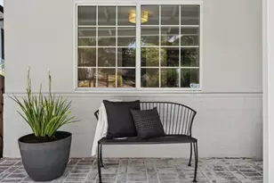 1085 Sunset Dr, San Carlos, CA 94070 - Photo 6