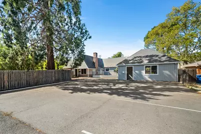 2905 Garfield Ave, Carmichael, CA 95608 - Photo 28