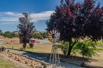11 Duck Creek Ct, Valley Springs, CA 95252 - Photo 82