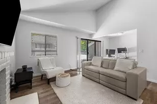 5691 Makati Cir G, San Jose, CA 95123 - Photo 8