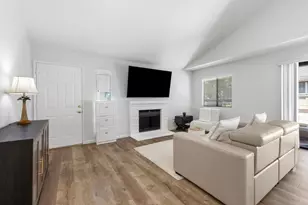 5691 Makati Cir G, San Jose, CA 95123 - Photo 6