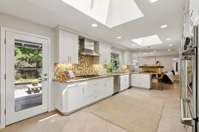 1185 Trinity Dr, Menlo Park, CA 94025 - Photo 10