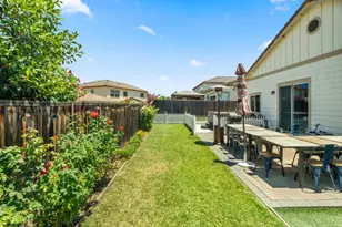 1400 Sawtooth Dr, Hollister, CA 95023 - Photo 40