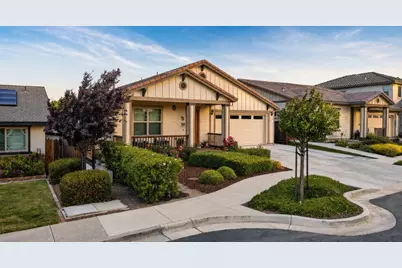 1400 Sawtooth Dr, Hollister, CA 95023 - Photo 4