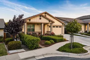 1400 Sawtooth Dr, Hollister, CA 95023 - Photo 4