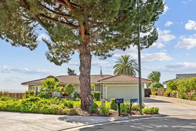 3441 Hickerson Dr, San Jose, CA 95127 - Photo 2