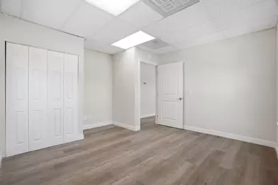 1131 Luchessi Dr, San Jose, CA 95118 - Photo 32