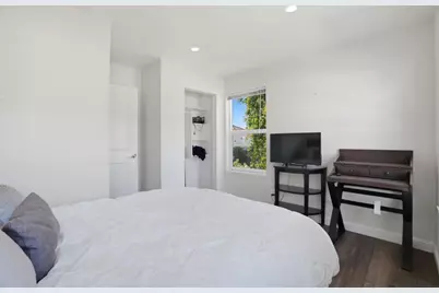 1131 Luchessi Dr, San Jose, CA 95118 - Photo 16