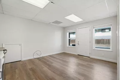 1131 Luchessi Dr, San Jose, CA 95118 - Photo 20
