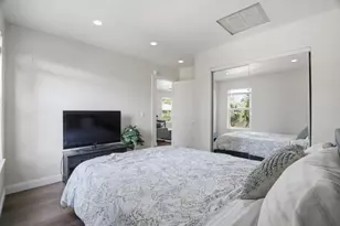 1131 Luchessi Dr, San Jose, CA 95118 - Photo 18