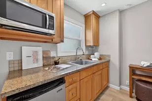 912 Montgomery St, San Carlos, CA 94070 - Photo 18
