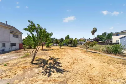 21459 Locust St, Hayward, CA 94541 - Photo 38
