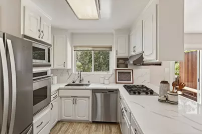 117 Club Dr, San Carlos, CA 94070 - Photo 4