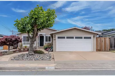 367 Seaside Dr, Pacifica, CA 94044 - Photo 1