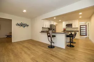1083 Heatherstone Ave, Sunnyvale, CA 94087 - Photo 2