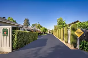 971-977 Oak Ln, Menlo Park, CA 94025 - Photo 1