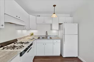 500 Glenwood Cir 224, Monterey, CA 93940 - Photo 8