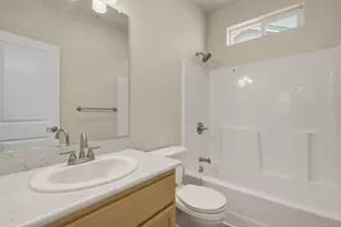 123 Carmona Dr, King City, CA 93930 - Photo 10