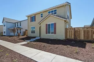 123 Carmona Dr, King City, CA 93930 - Photo 2