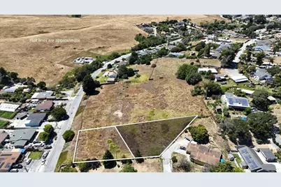 13 Thomas Rd, Royal Oaks, CA 95076 - Photo 1