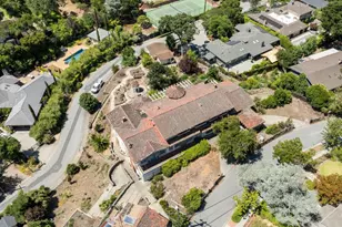1385 Hillside Cir, Burlingame, CA 94010 - Photo 10