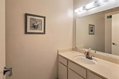 103 Mission Dr, East Palo Alto, CA 94303 - Photo 24