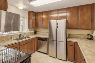 103 Mission Dr, East Palo Alto, CA 94303 - Photo 10