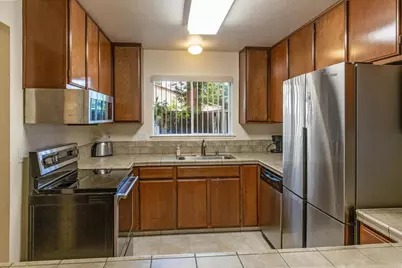 103 Missiion, East Palo Alto, CA 94303 - Photo 12