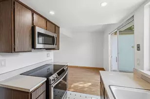 194 Oak Brook Cir, San Jose, CA 95139 - Photo 14