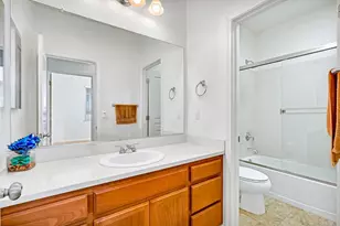 1149 Bellflower Way, Los Banos, CA 93635 - Photo 18