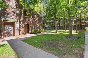 1211 Yarwood Ct, San Jose, CA 95128 - Photo 2