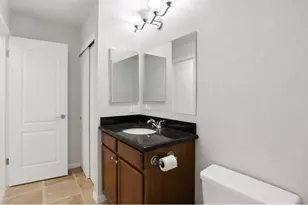 1211 Yarwood Ct, San Jose, CA 95128 - Photo 16