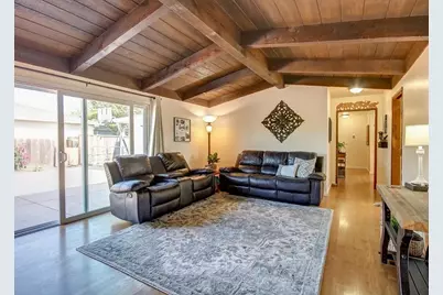 1651 Clearview Dr, Hollister, CA 95023 - Photo 6