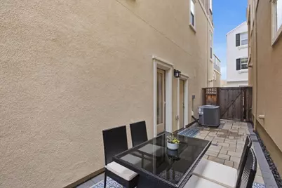 7168 Carneros Ln, Dublin, CA 94568 - Photo 14