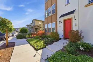 585 Los Castanos Dr, Morgan Hill, CA 95037 - Photo 2